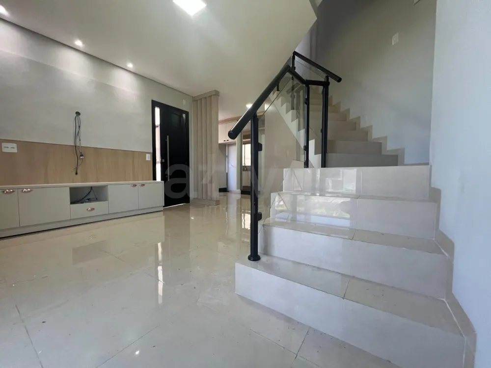 Alugar Casa / Sobrado em Toledo R$ 2.950,00 - Foto 3