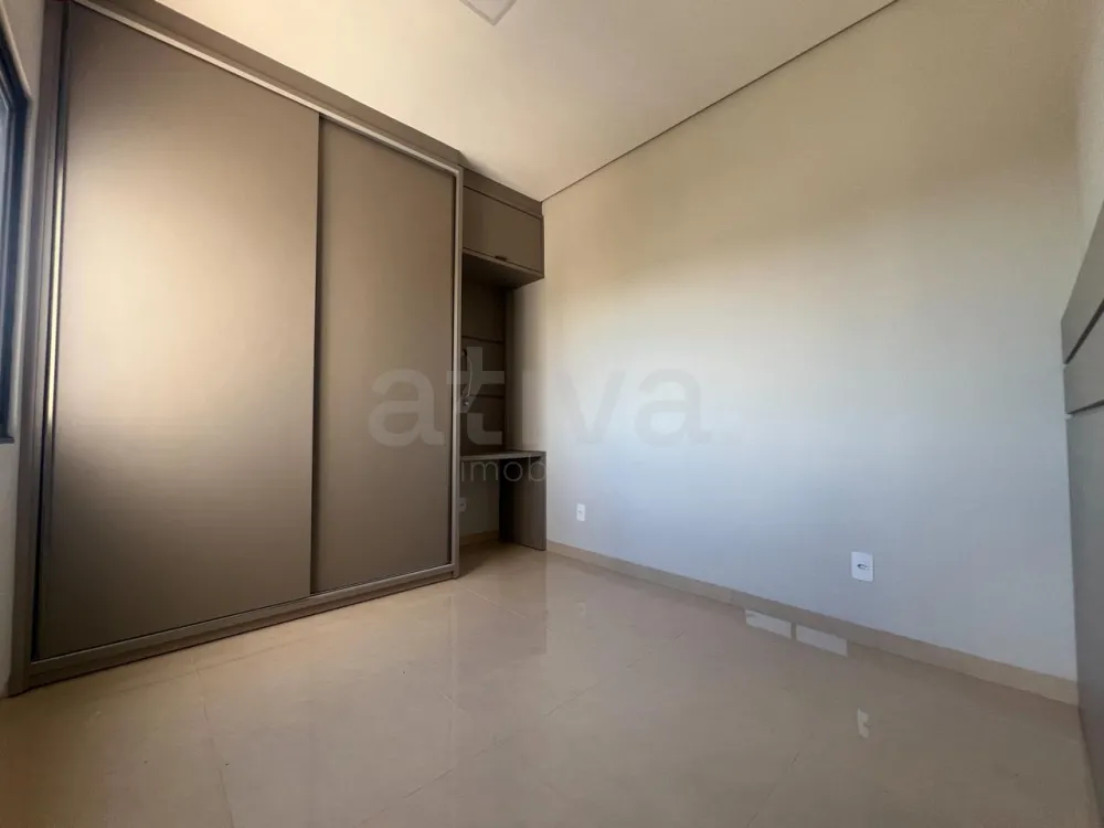 Alugar Casa / Sobrado em Toledo R$ 2.950,00 - Foto 8