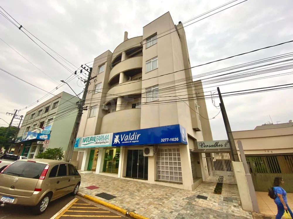 Comprar Apartamento / Padr&atilde;o em Toledo R$ 380.000,00 - Foto 1