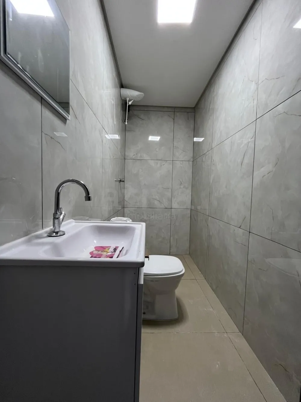 Alugar Comercial / Barrac&atilde;o em Toledo R$ 10.000,00 - Foto 6