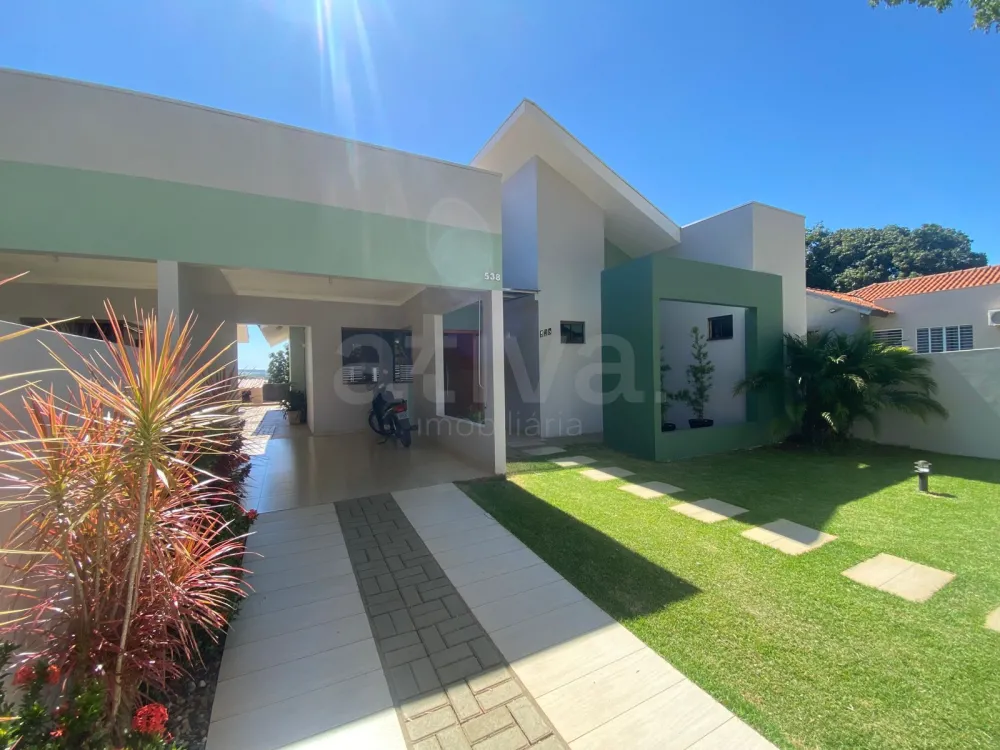 Alugar Casa / Padr&atilde;o em Toledo R$ 3.500,00 - Foto 3