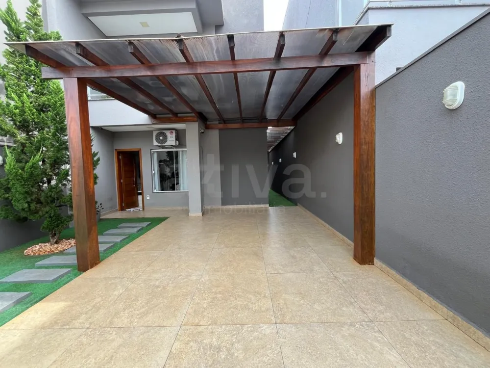 Alugar Casa / Sobrado em Toledo R$ 4.600,00 - Foto 2