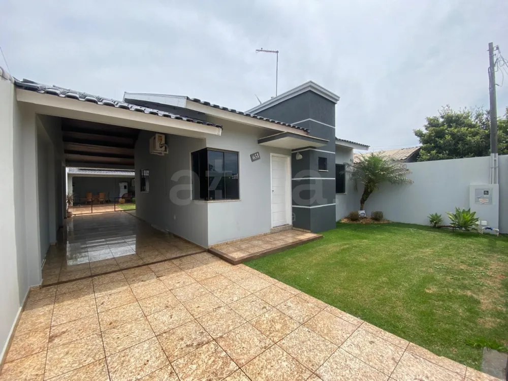 Comprar Casa / Padr&atilde;o em Toledo R$ 550.000,00 - Foto 2