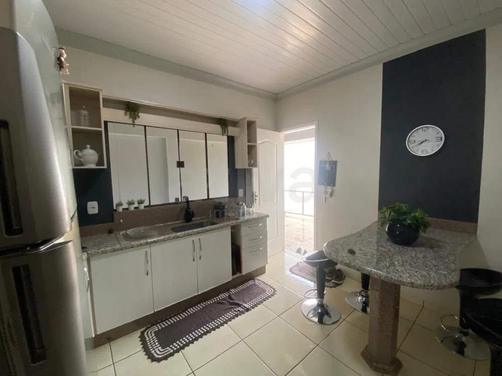 Comprar Casa / Padr&atilde;o em Toledo R$ 550.000,00 - Foto 21