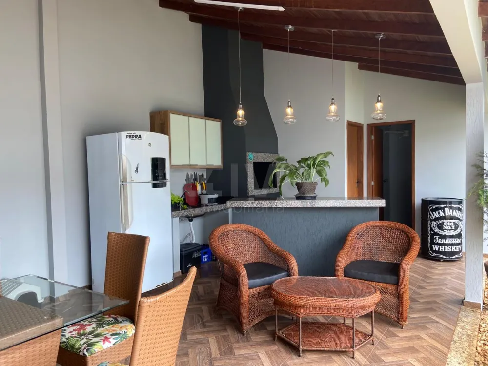 Comprar Casa / Padr&atilde;o em Toledo R$ 550.000,00 - Foto 24