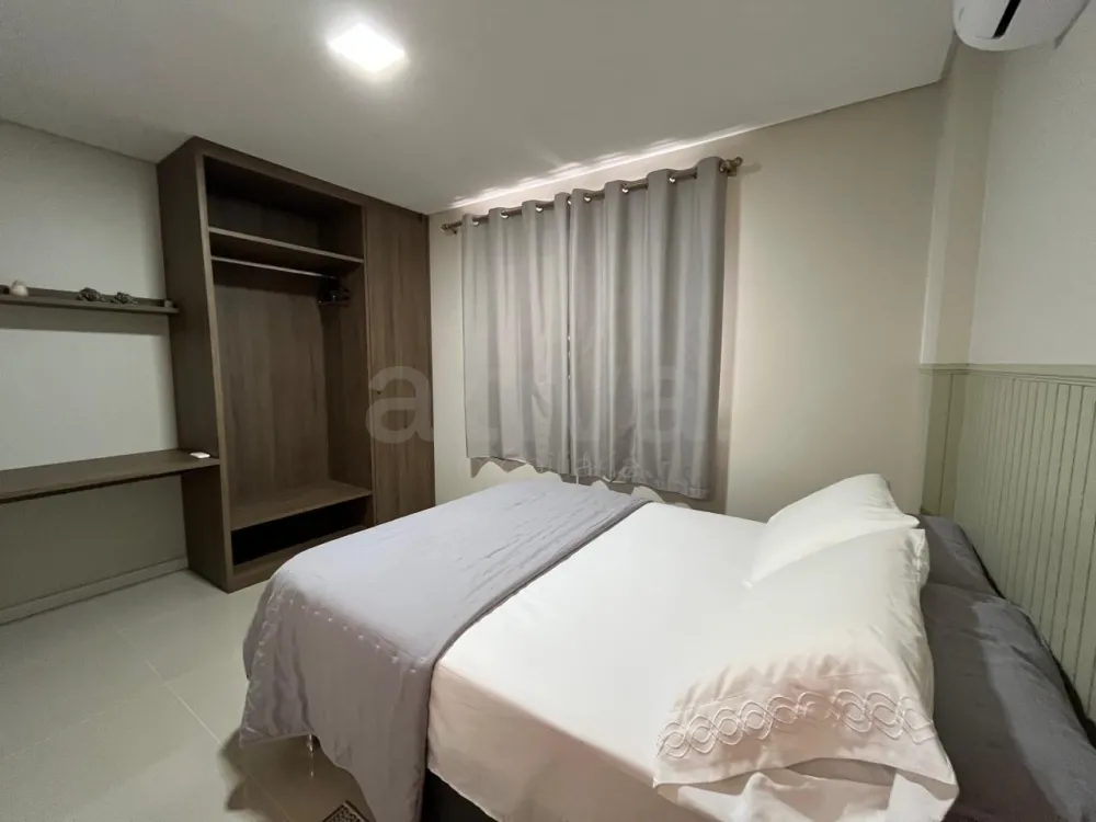 Alugar Apartamento / Padr&atilde;o em Toledo R$ 2.700,00 - Foto 9