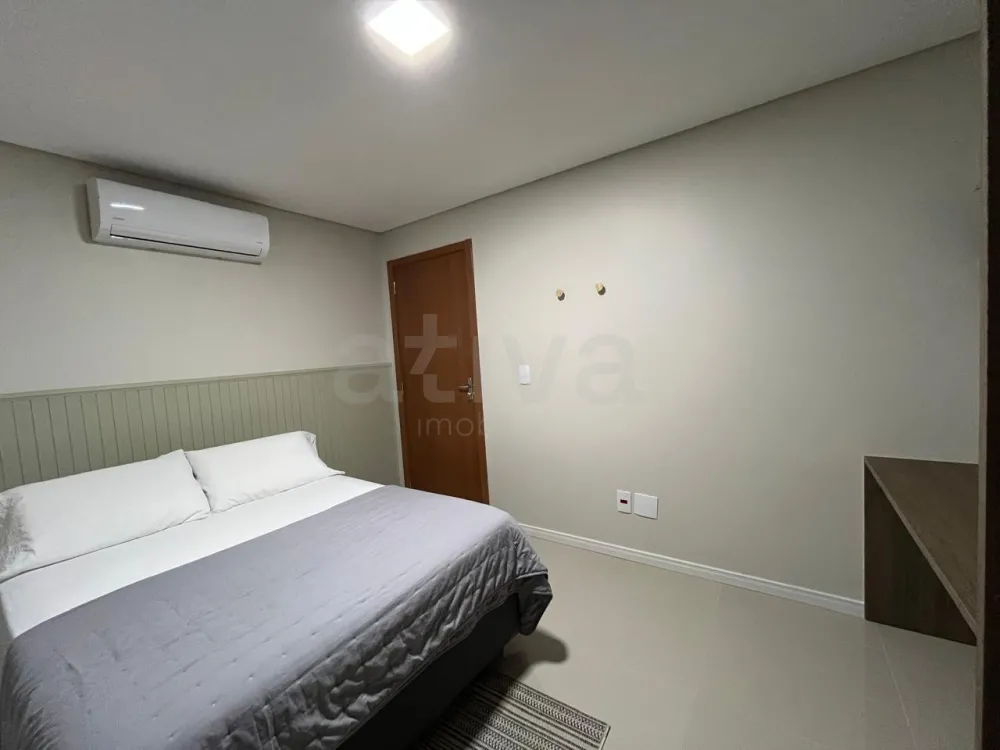 Alugar Apartamento / Padr&atilde;o em Toledo R$ 2.700,00 - Foto 10