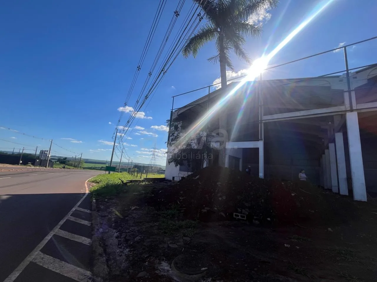 Alugar Comercial / Barrac&atilde;o em Toledo R$ 11.400,00 - Foto 1