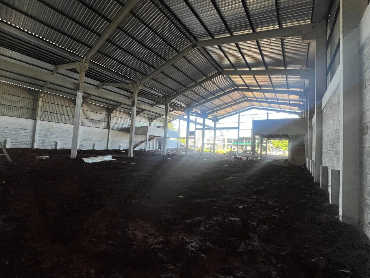 Alugar Comercial / Barrac&atilde;o em Toledo R$ 11.400,00 - Foto 8