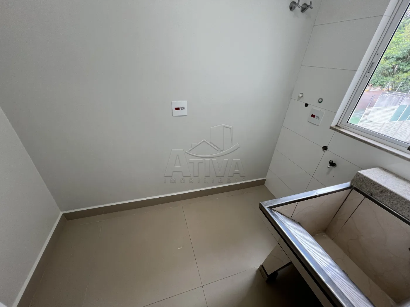 Alugar Apartamento / Padr&atilde;o em Toledo R$ 1.900,00 - Foto 8