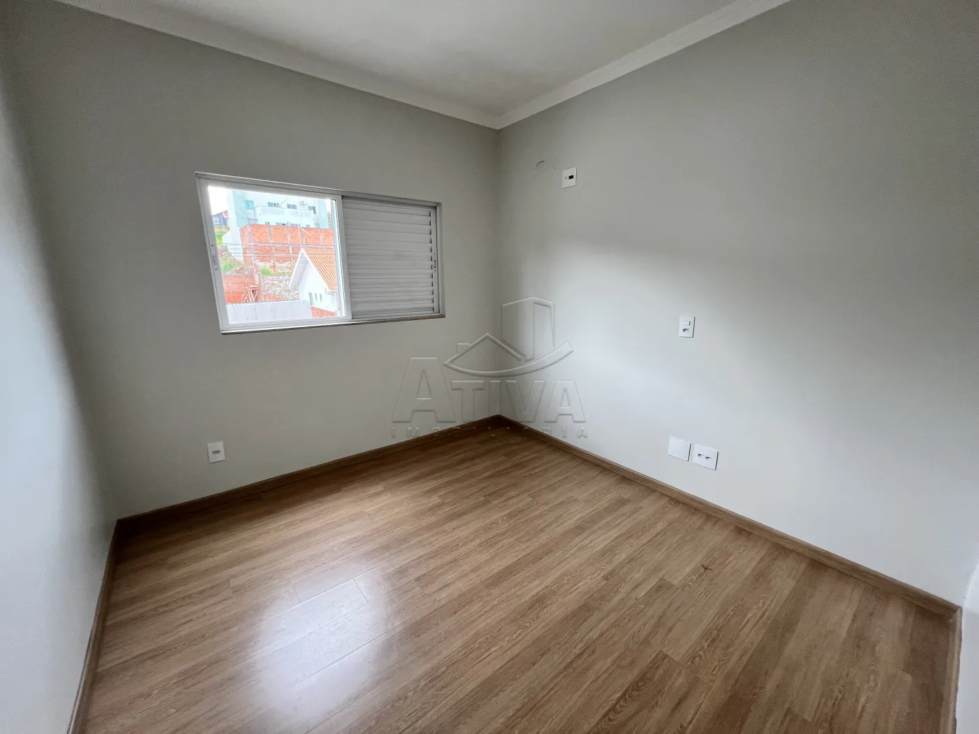 Alugar Apartamento / Padr&atilde;o em Toledo R$ 1.900,00 - Foto 10