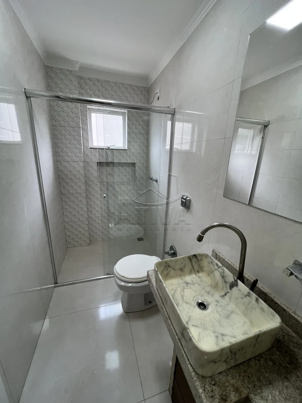 Alugar Apartamento / Padr&atilde;o em Toledo R$ 1.900,00 - Foto 12