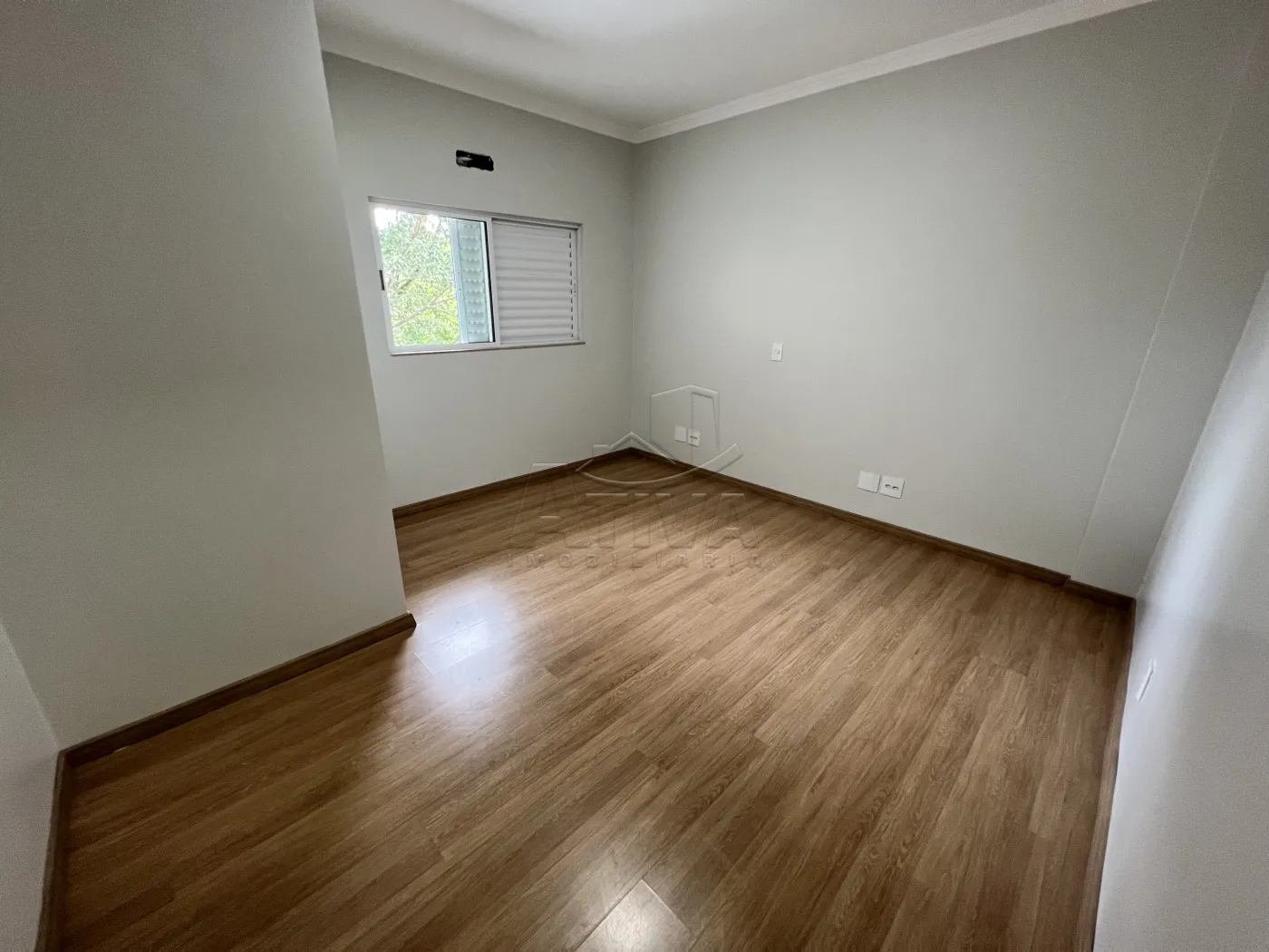 Alugar Apartamento / Padr&atilde;o em Toledo R$ 1.900,00 - Foto 13