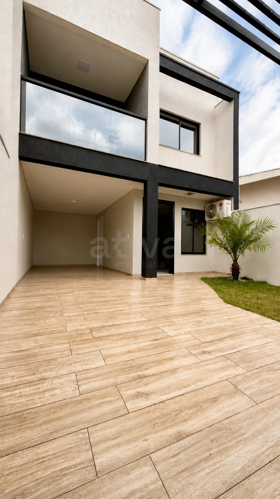 Comprar Casa / Sobrado em Toledo R$ 849.000,00 - Foto 2