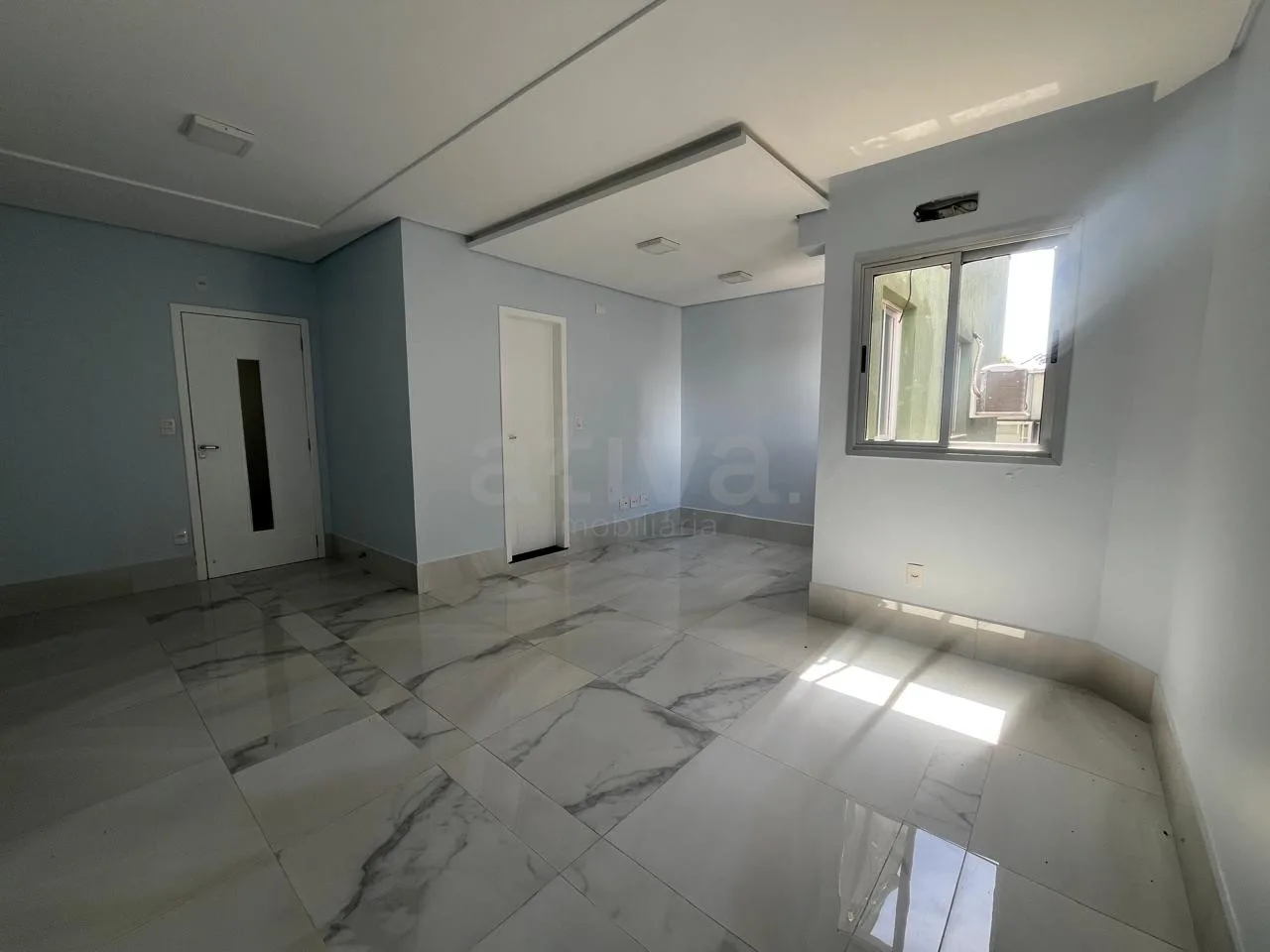 Alugar Comercial / Sala Comercial em Condom&iacute;nio em Toledo R$ 1.850,00 - Foto 9
