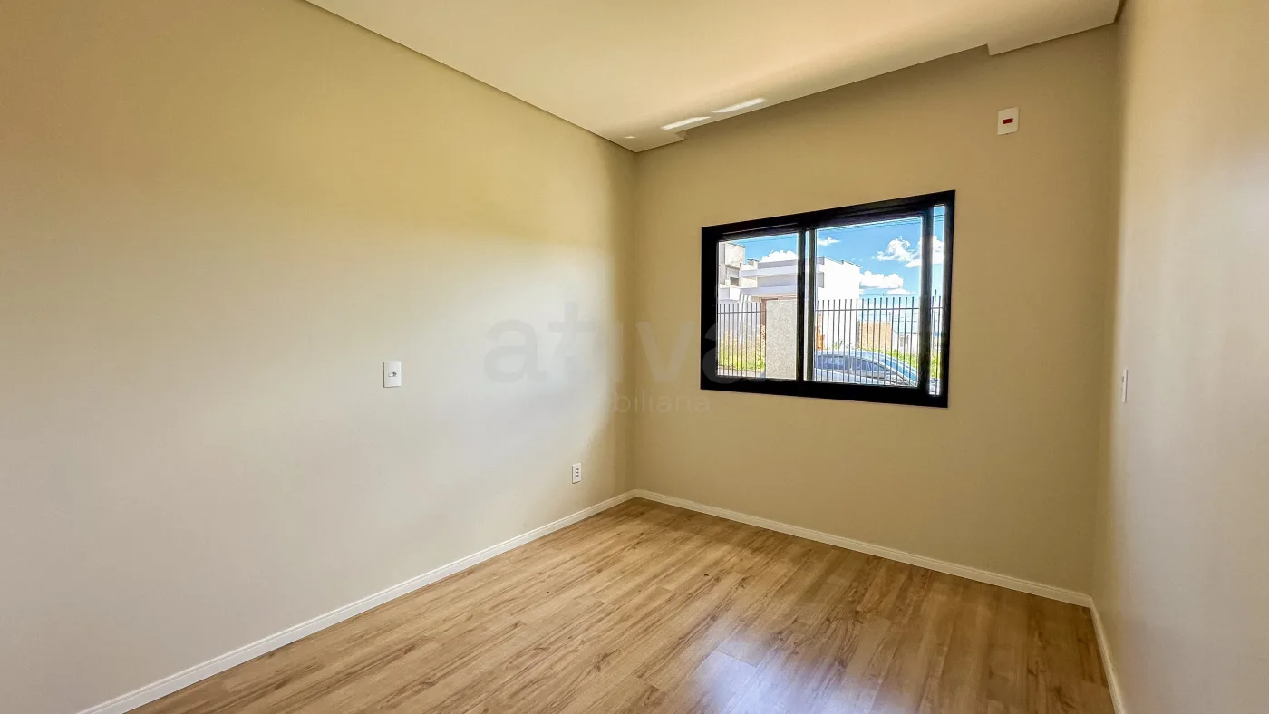 Comprar Casa / Padr&atilde;o em Toledo R$ 490.000,00 - Foto 9