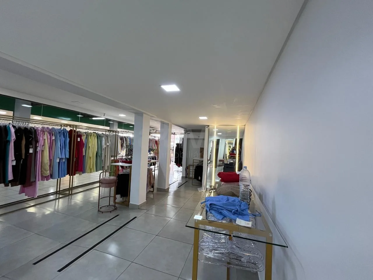 Alugar Comercial / Edificio Comercial em Toledo R$ 3.200,00 - Foto 3