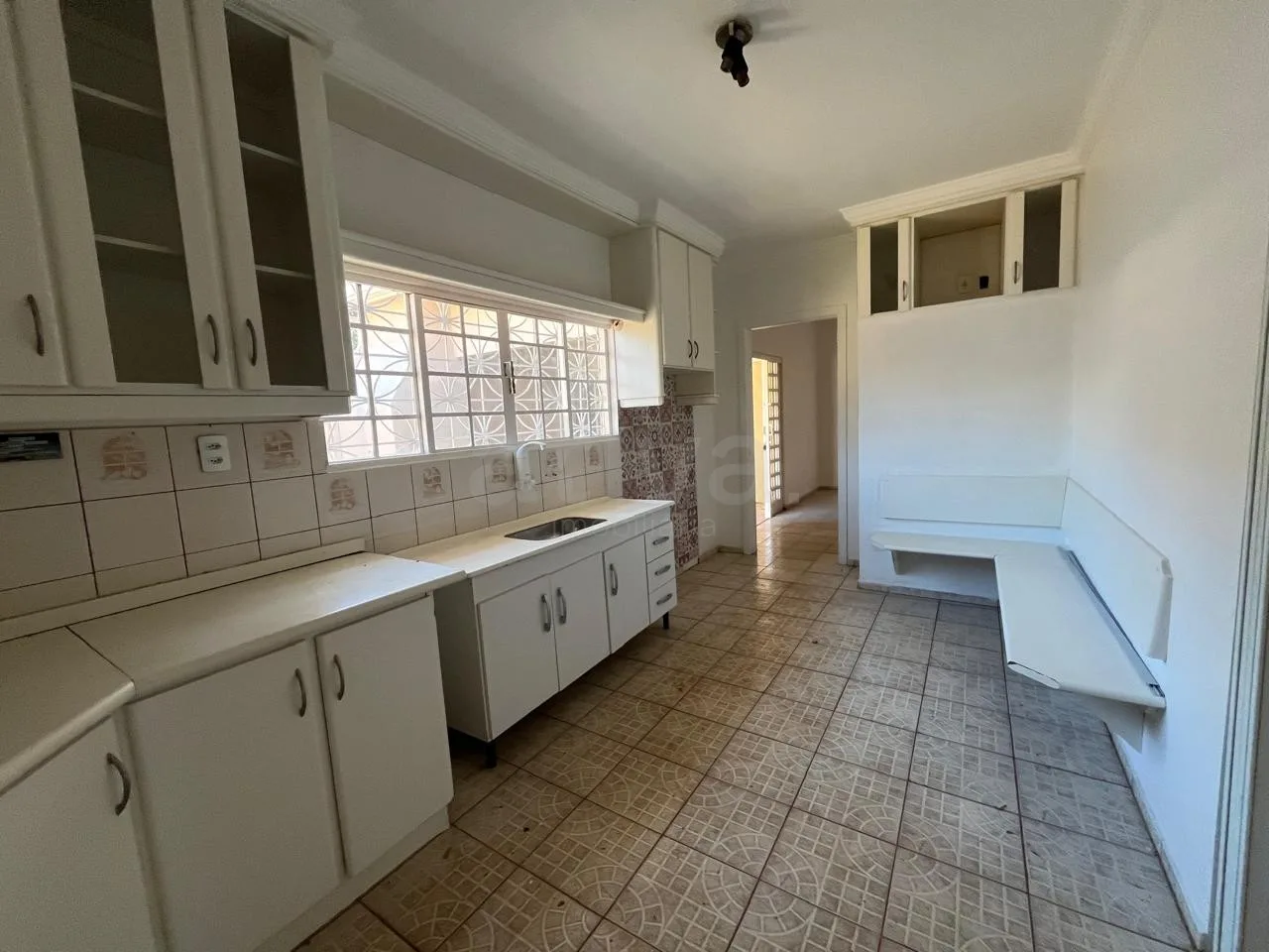Alugar Casa / Padr&atilde;o em Toledo R$ 2.650,00 - Foto 6