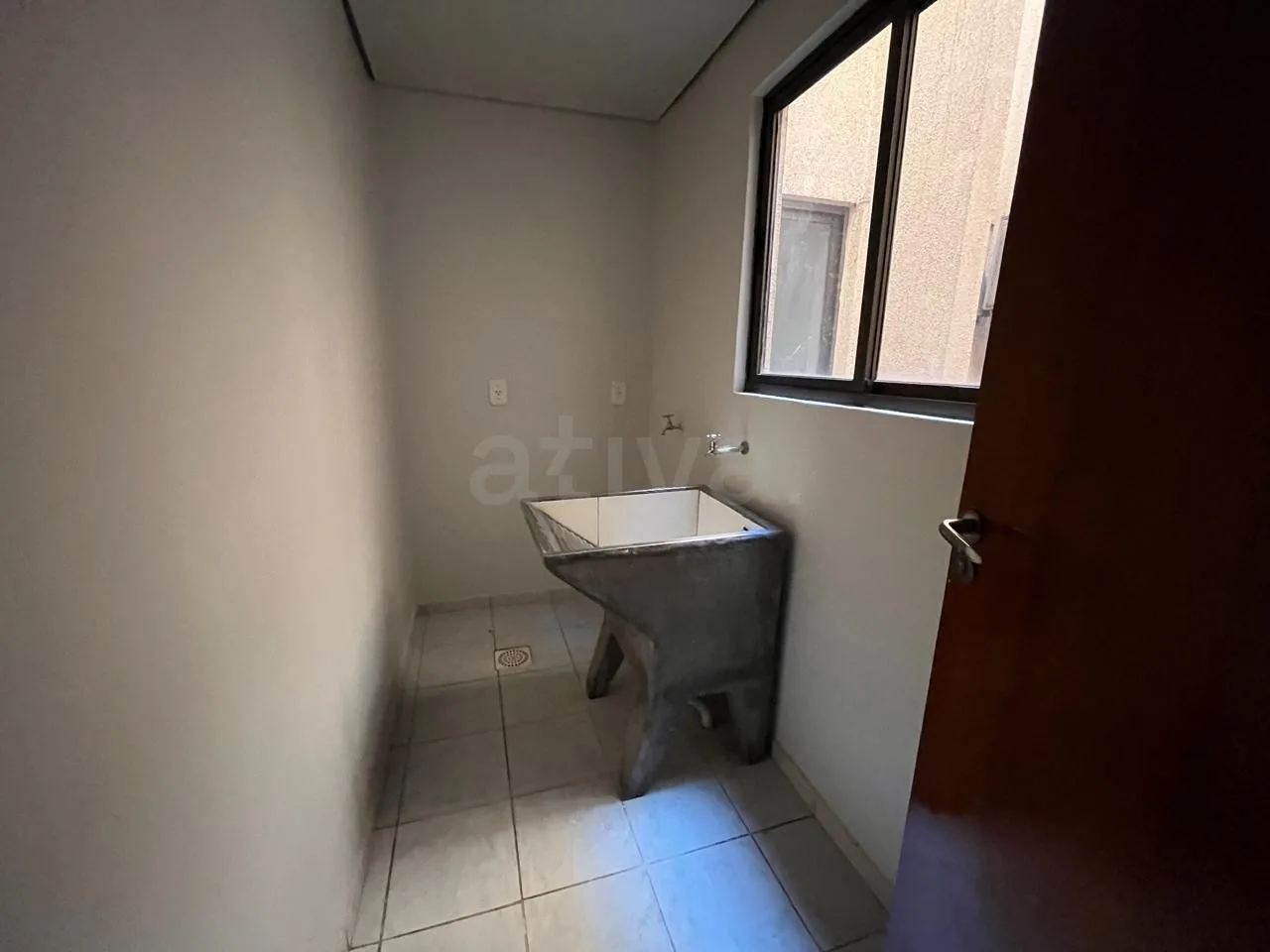 Alugar Apartamento / Padr&atilde;o em Toledo R$ 1.450,00 - Foto 10