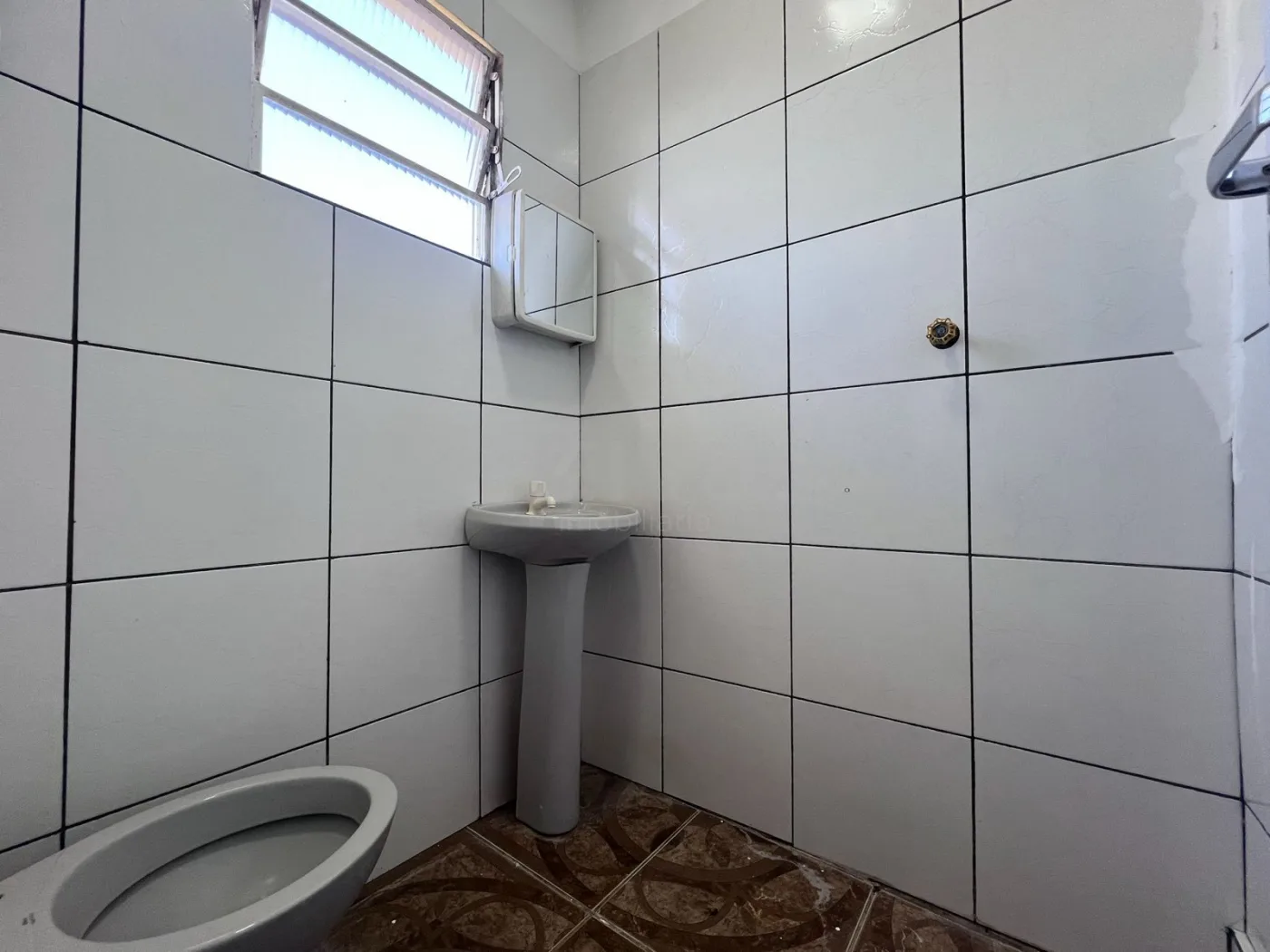 Comprar Casa / Padr&atilde;o em Toledo R$ 450.000,00 - Foto 11