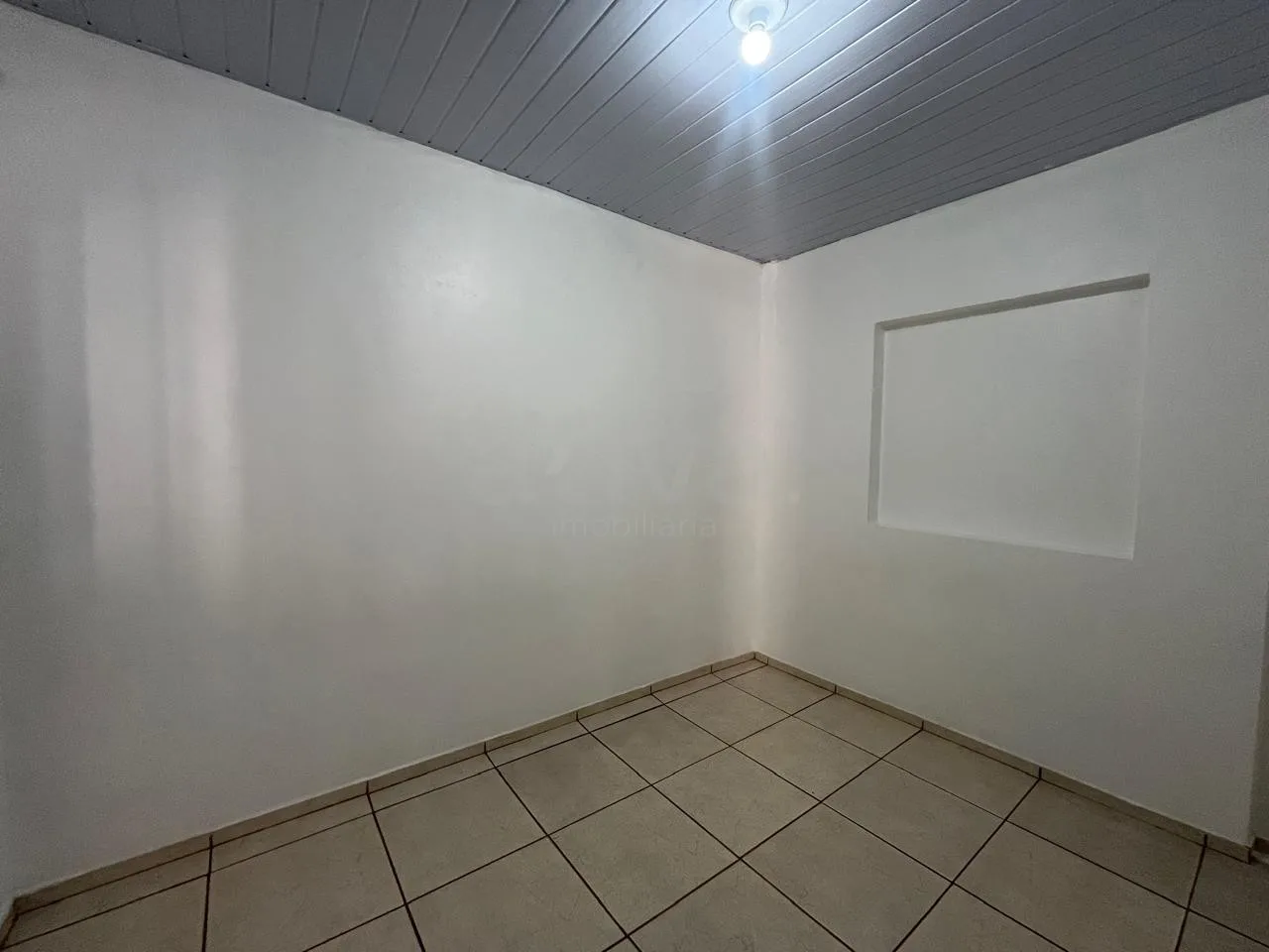 Alugar Casa / Padr&atilde;o em Toledo R$ 1.100,00 - Foto 8