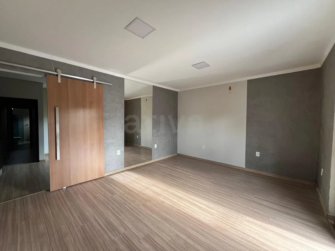 Alugar Comercial / Sala Comercial em Toledo R$ 7.000,00 - Foto 3