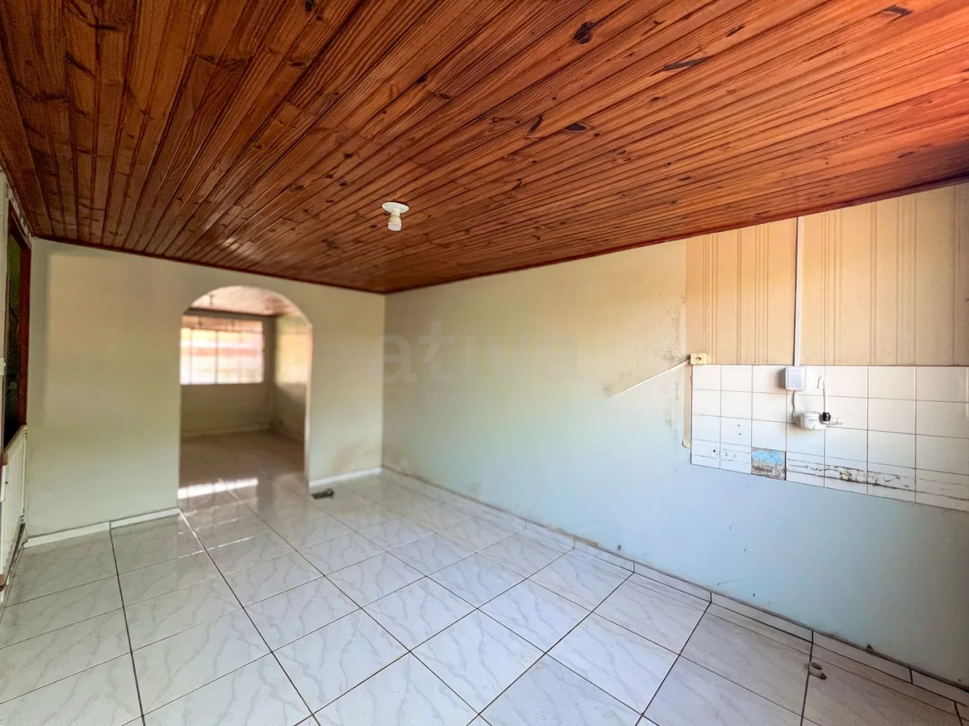 Comprar Casa / Padr&atilde;o em Toledo R$ 215.000,00 - Foto 3
