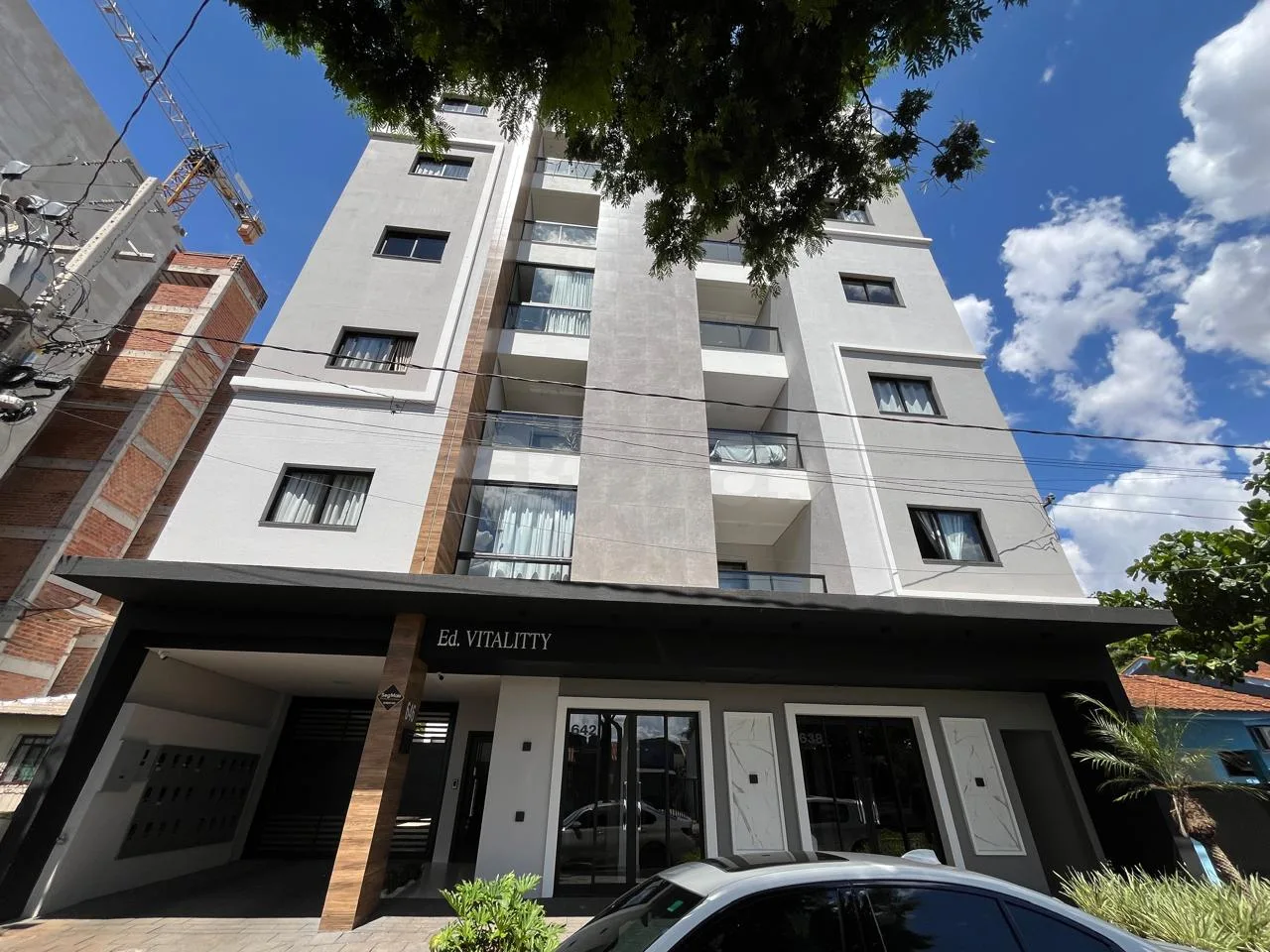 Alugar Apartamento / Padr&atilde;o em Toledo R$ 2.250,00 - Foto 1