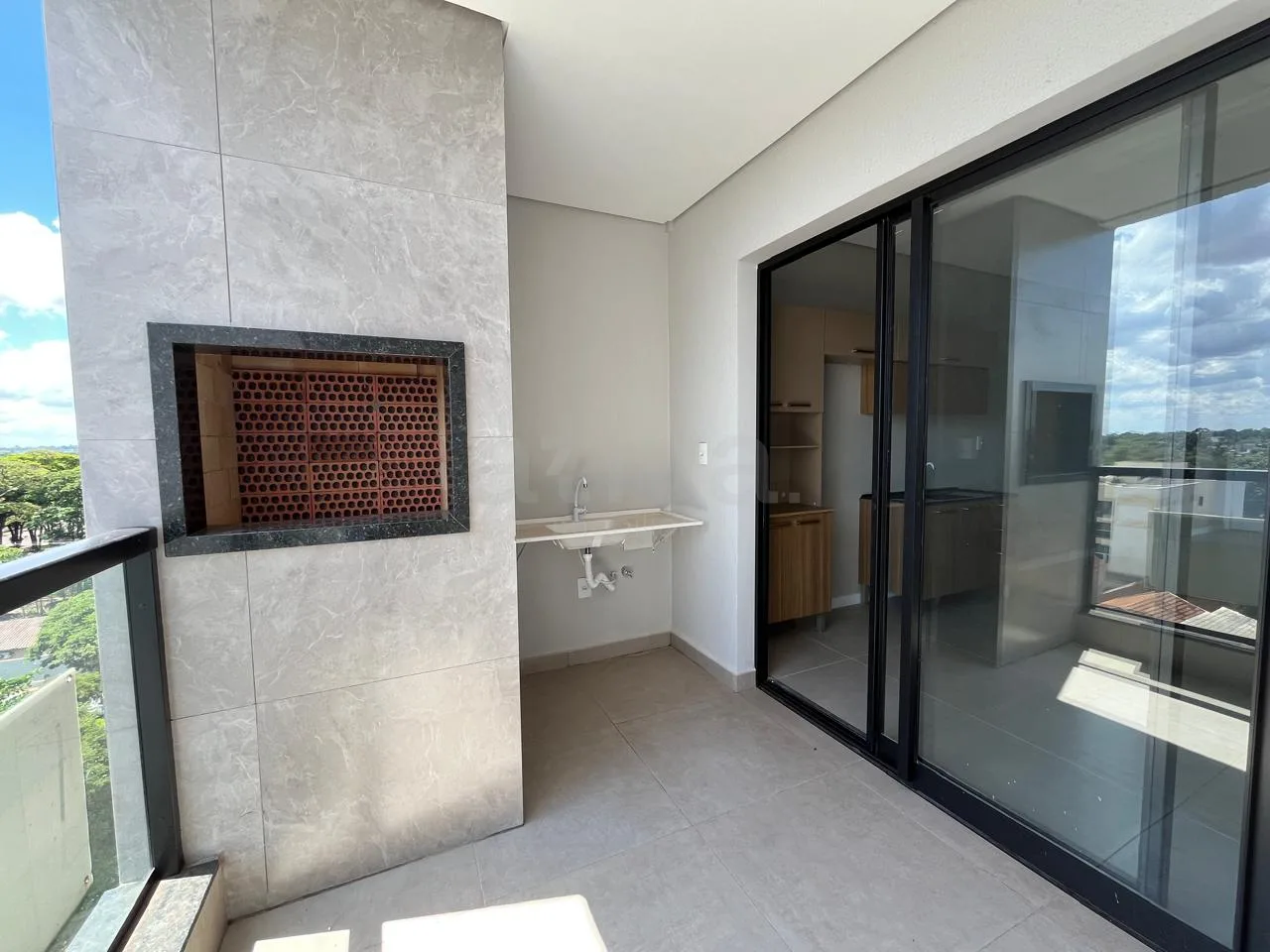 Alugar Apartamento / Padr&atilde;o em Toledo R$ 2.250,00 - Foto 14
