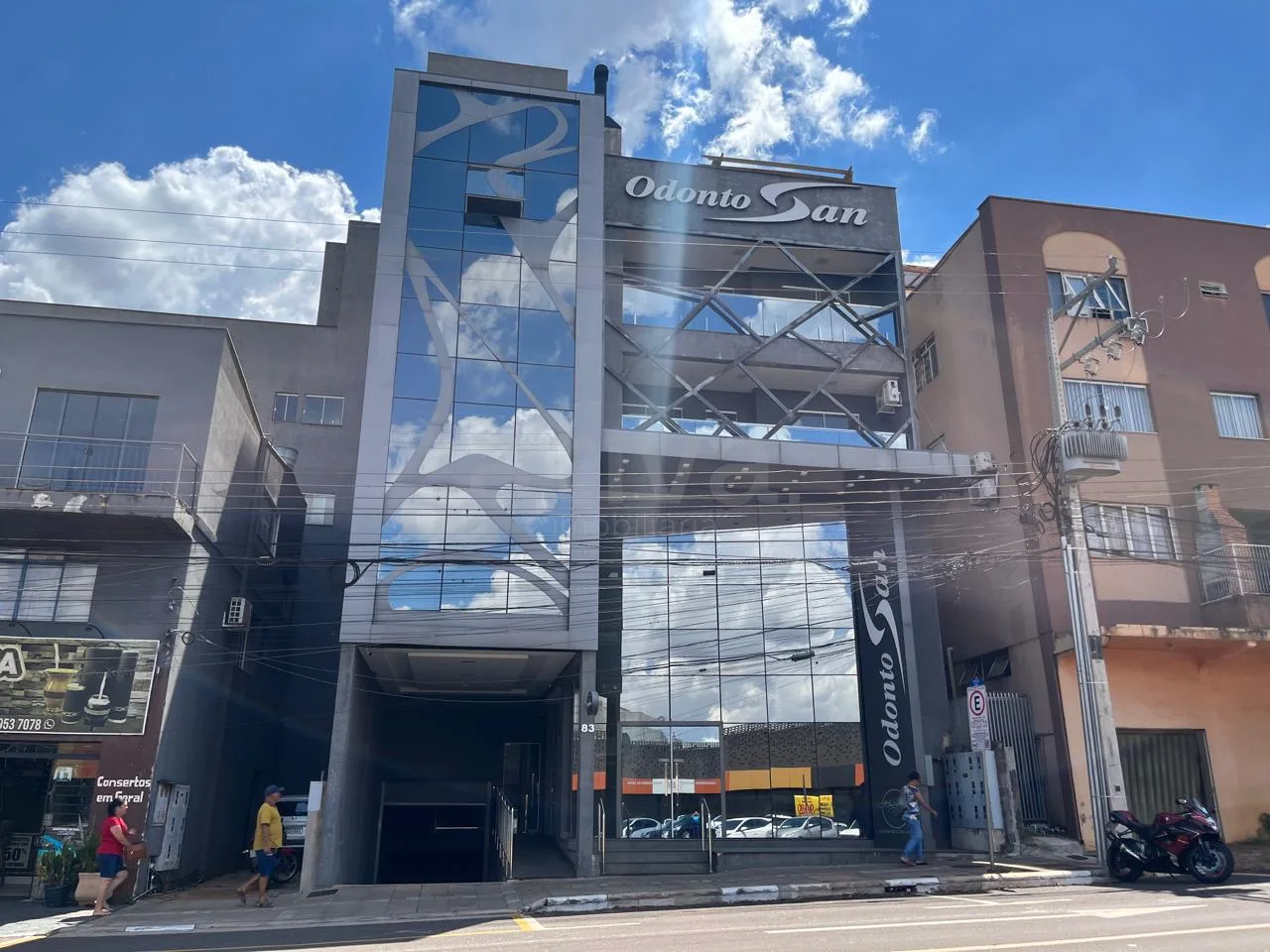 Alugar Apartamento / Padr&atilde;o em Toledo R$ 3.500,00 - Foto 2