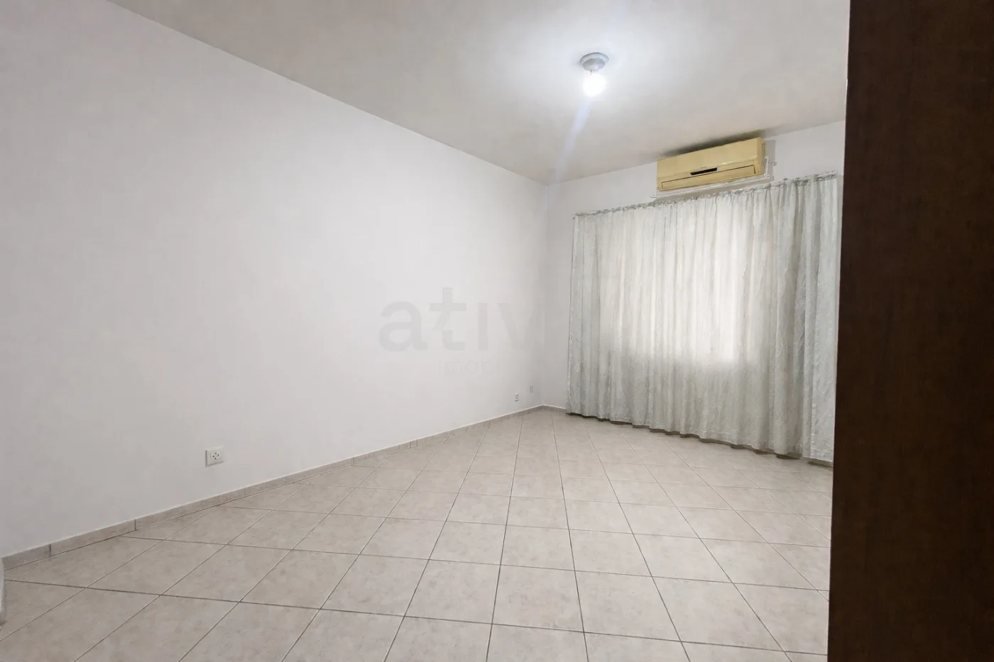 Alugar Casa / Padr&atilde;o em Toledo R$ 3.300,00 - Foto 12