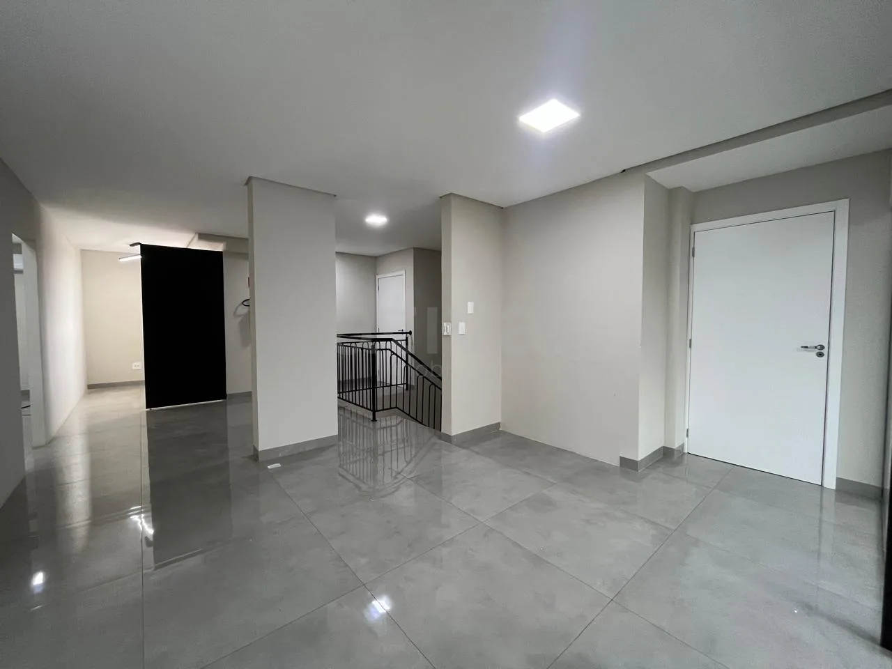 Alugar Comercial / Sala Comercial em Toledo R$ 5.500,00 - Foto 11