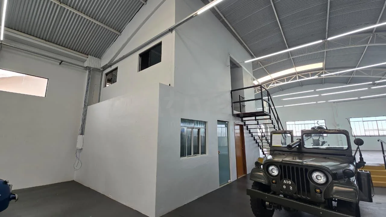 Alugar Comercial / Barrac&atilde;o em Toledo R$ 15.000,00 - Foto 5