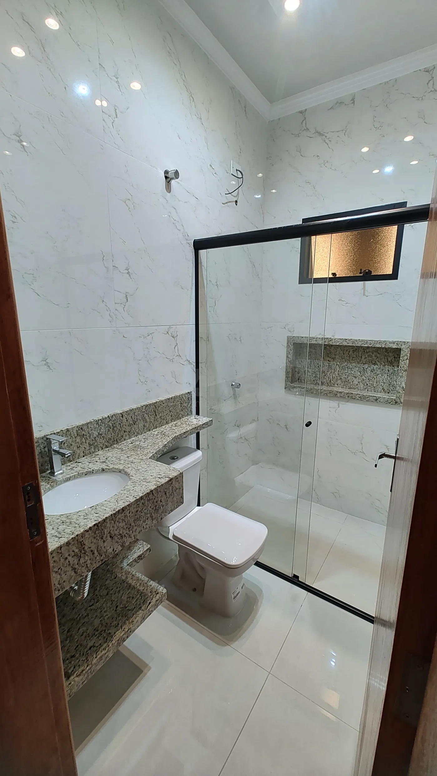 Comprar Casa / Padr&atilde;o em Guaratuba R$ 650.000,00 - Foto 9