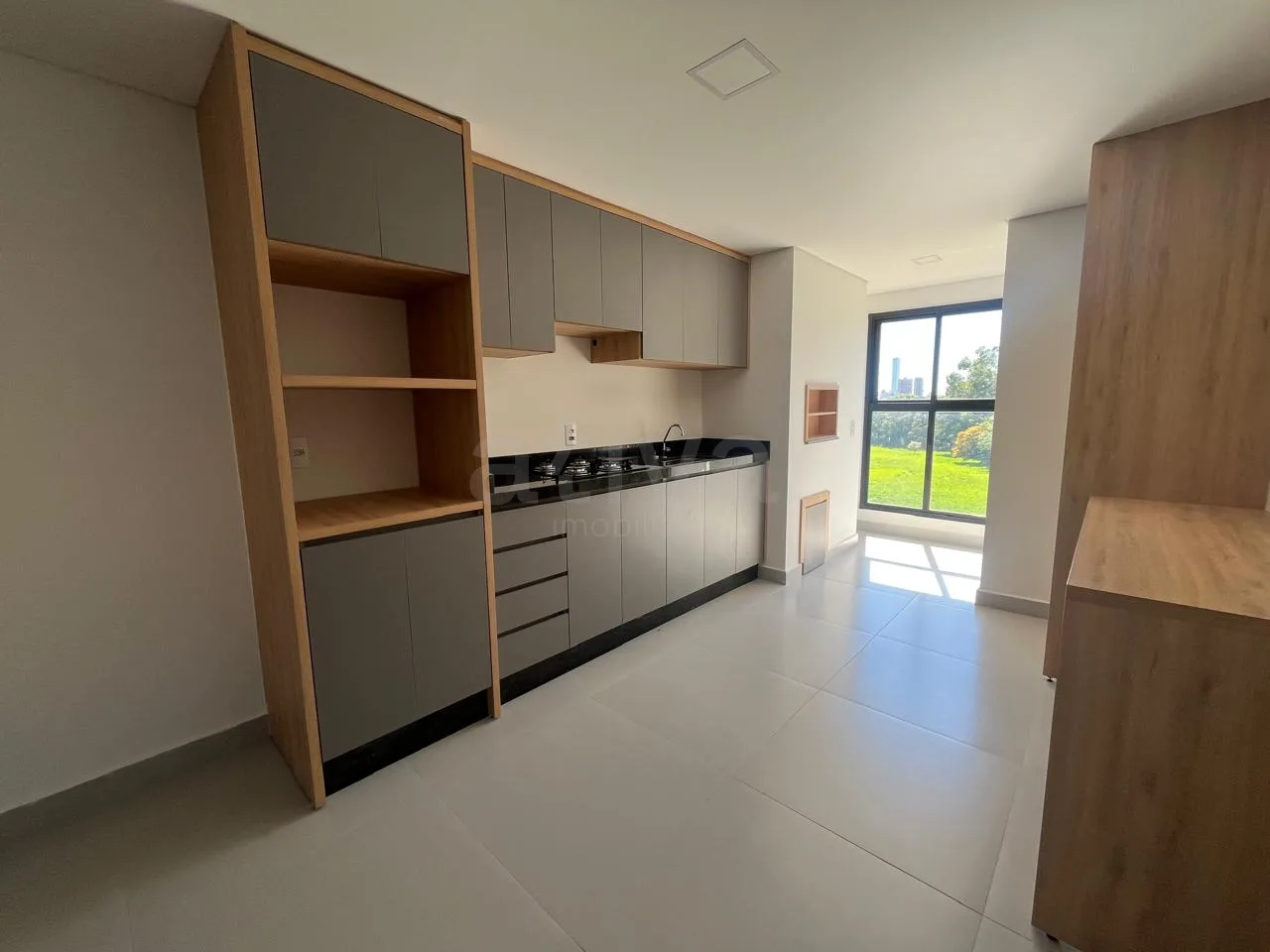 Alugar Apartamento / Padr&atilde;o em Toledo R$ 2.400,00 - Foto 4