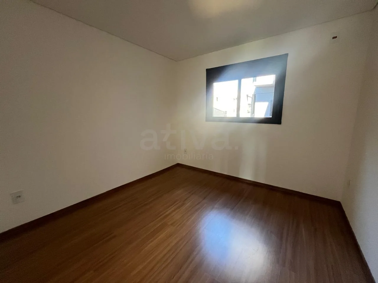 Alugar Apartamento / Padr&atilde;o em Toledo R$ 2.400,00 - Foto 11