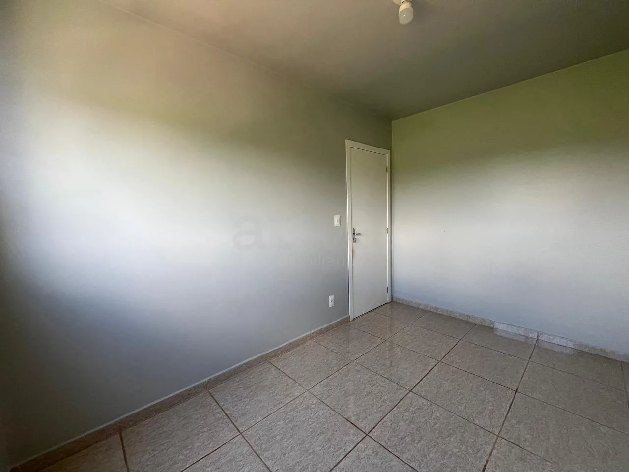 Alugar Apartamento / Padr&atilde;o em Toledo R$ 1.500,00 - Foto 10