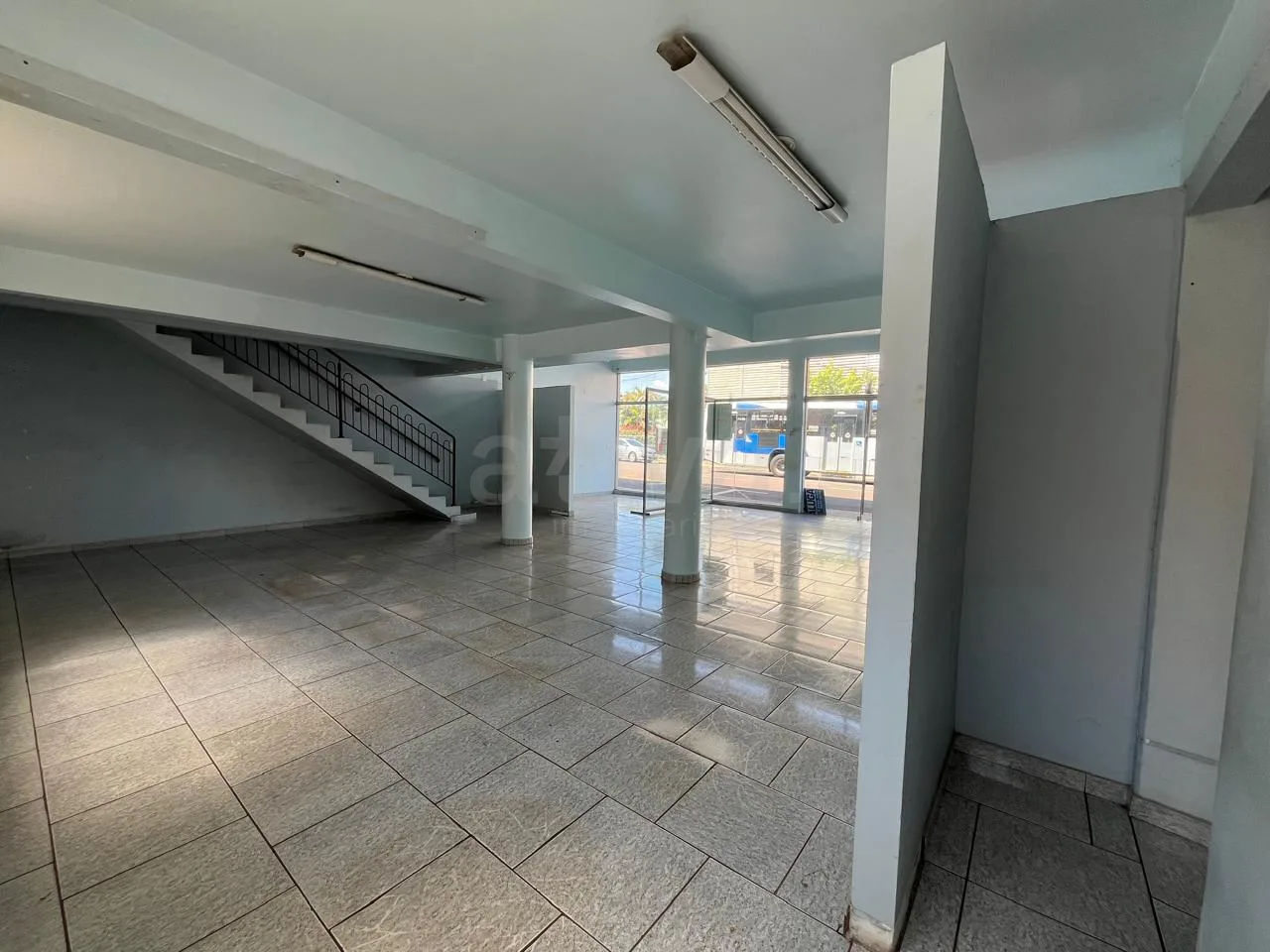 Alugar Comercial / Sala Comercial em Toledo R$ 5.500,00 - Foto 4