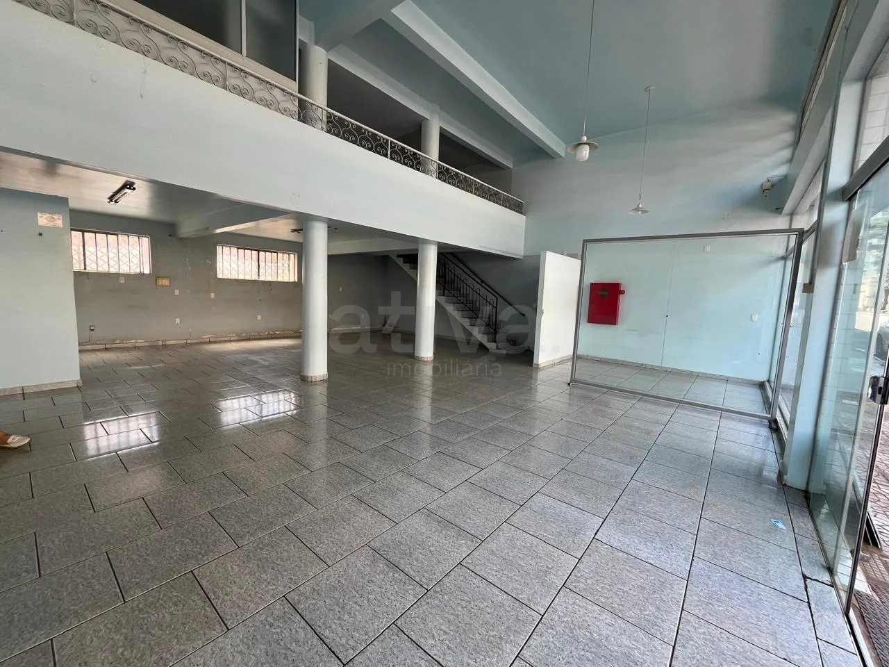 Alugar Comercial / Sala Comercial em Toledo R$ 5.500,00 - Foto 8