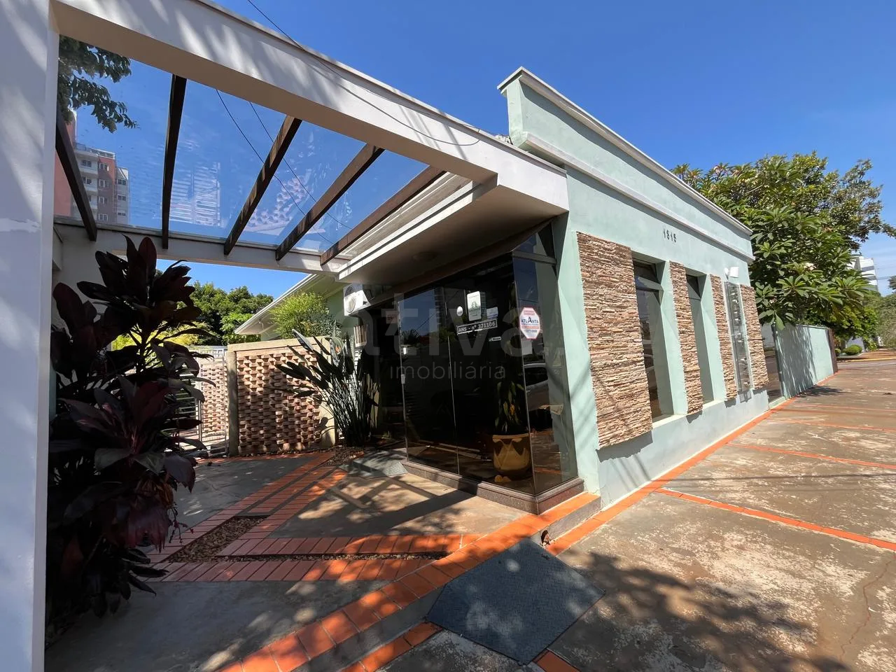 Alugar Comercial / Sala Comercial em Toledo R$ 4.500,00 - Foto 3