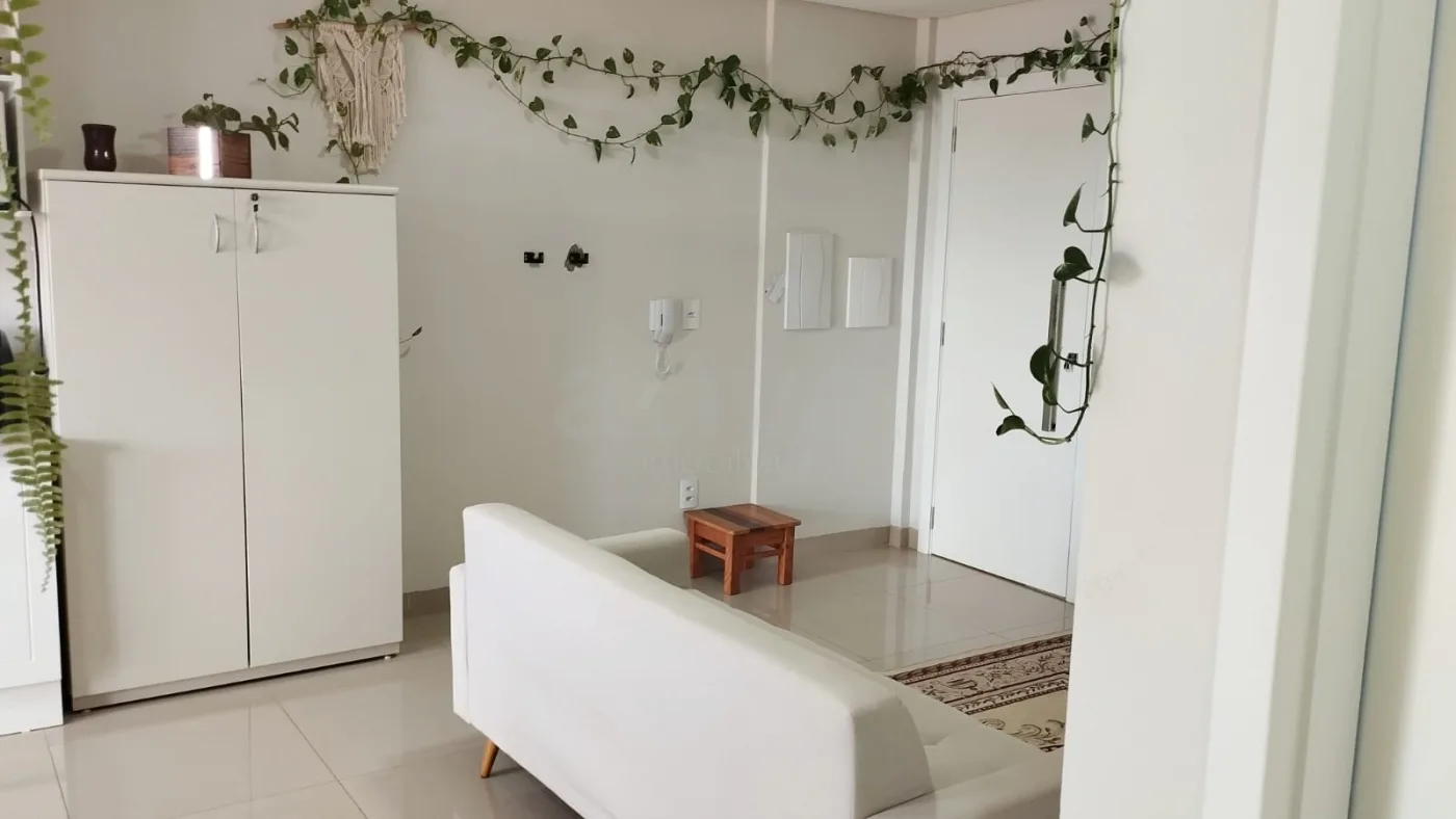 Comprar Apartamento / Padr&atilde;o em Toledo R$ 450.000,00 - Foto 2