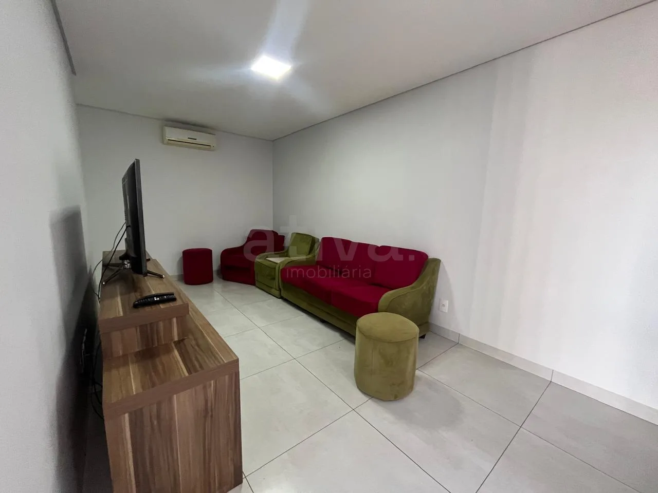 Alugar Apartamento / Padr&atilde;o em Toledo R$ 2.860,00 - Foto 7
