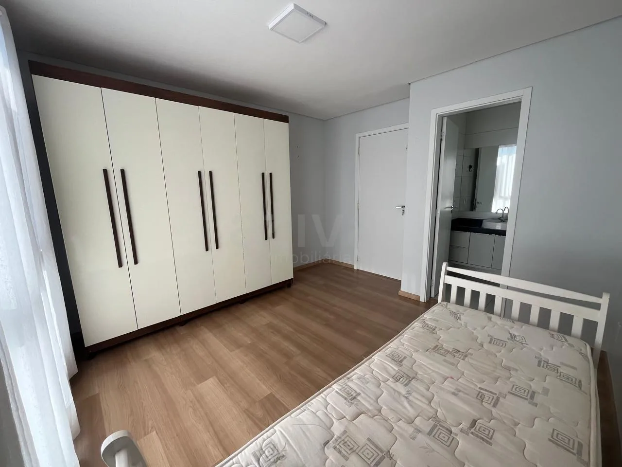 Alugar Apartamento / Padr&atilde;o em Toledo R$ 2.860,00 - Foto 9