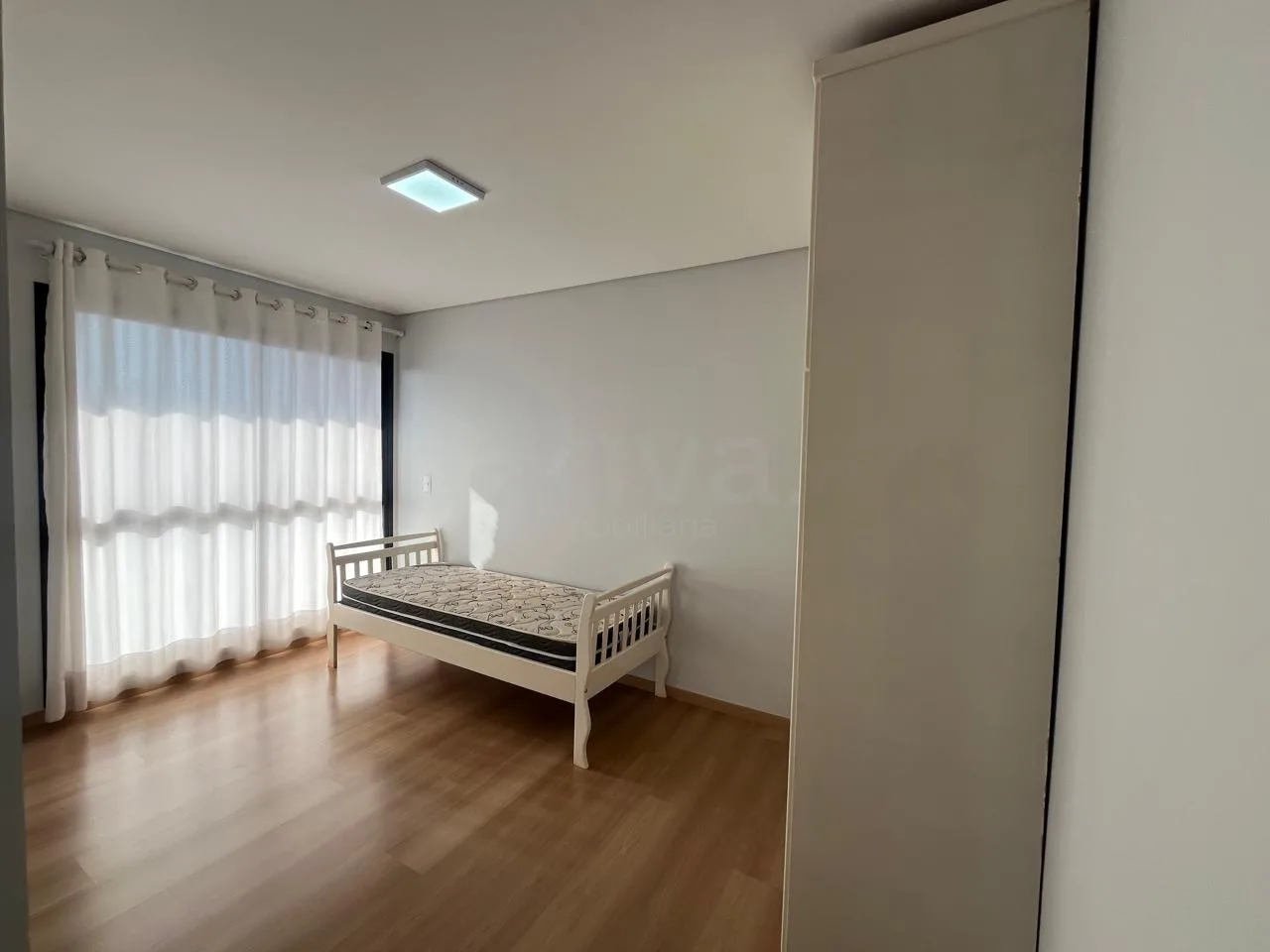 Alugar Apartamento / Padr&atilde;o em Toledo R$ 2.860,00 - Foto 12