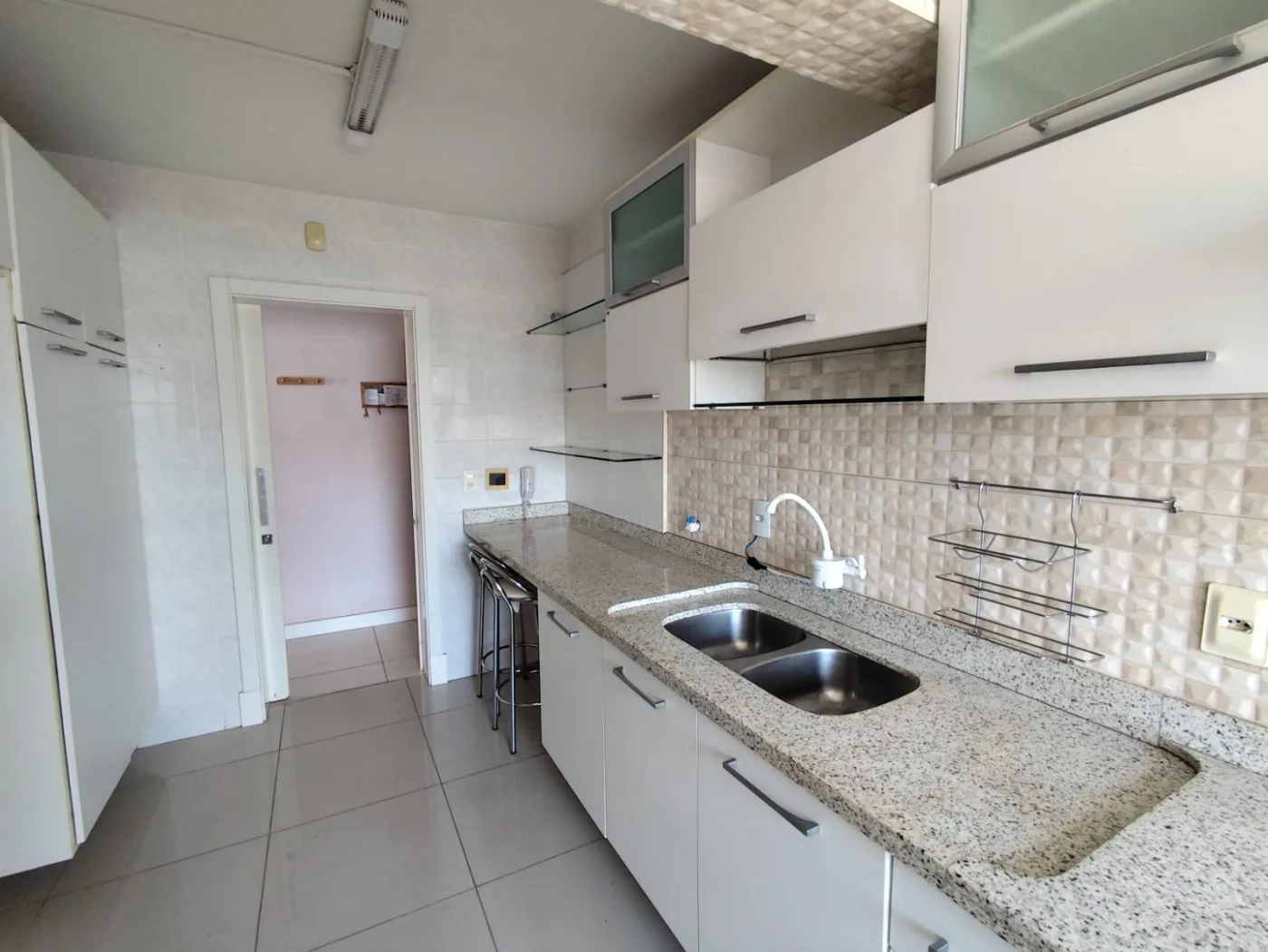 Comprar Apartamento / Padr&atilde;o em Toledo R$ 495.000,00 - Foto 11