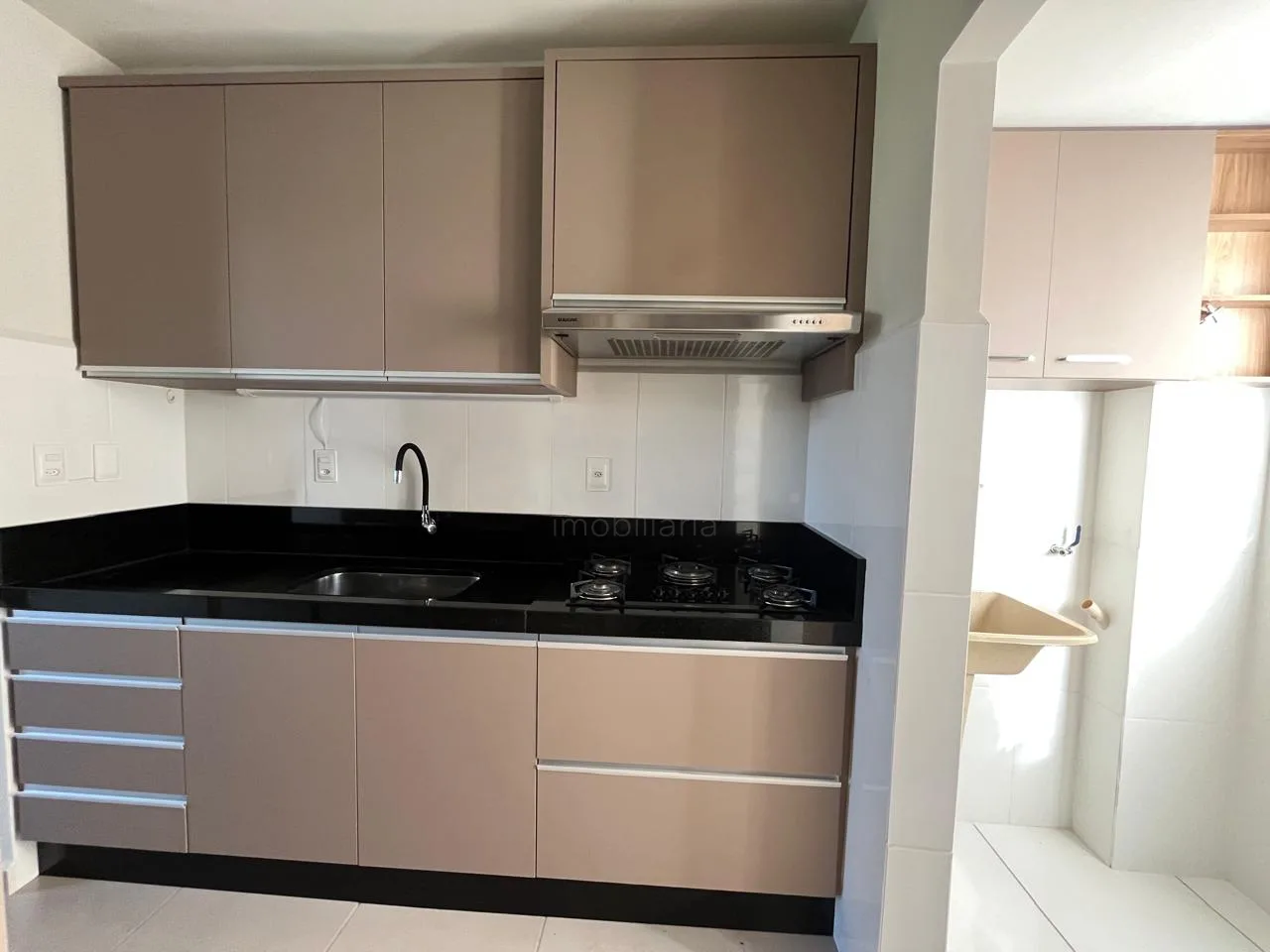 Alugar Apartamento / Padr&atilde;o em Toledo R$ 1.740,00 - Foto 8