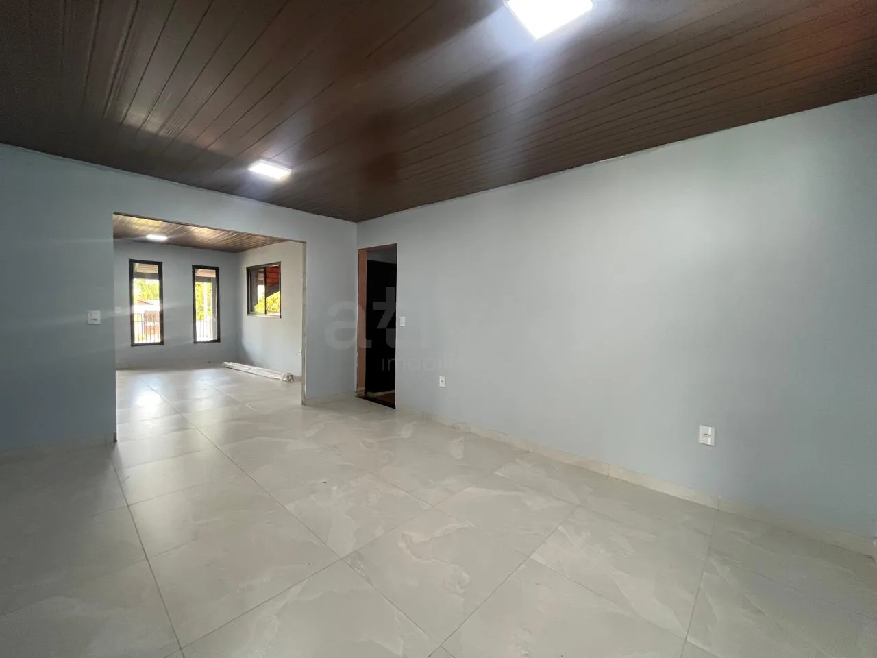 Alugar Comercial / Sala Comercial em Toledo R$ 2.600,00 - Foto 5