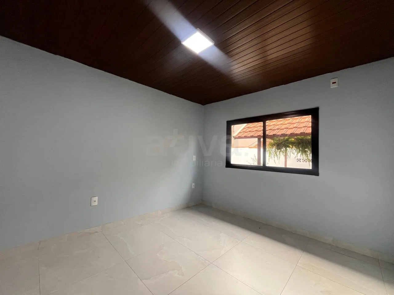 Alugar Comercial / Sala Comercial em Toledo R$ 2.600,00 - Foto 8