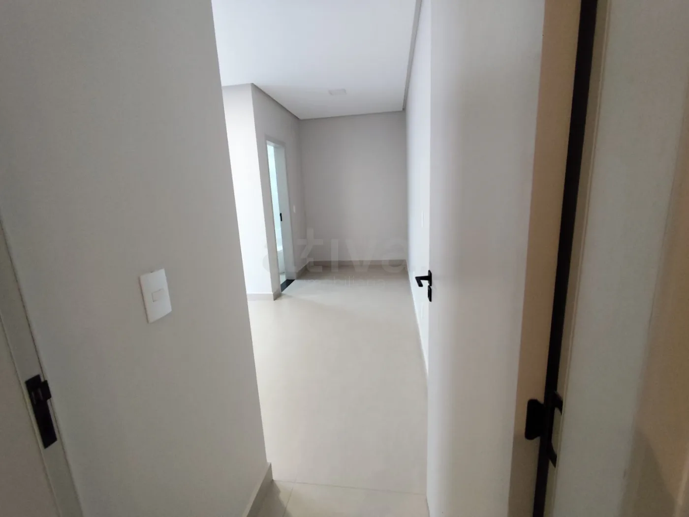 Comprar Casa / Padr&atilde;o em Cascavel R$ 530.000,00 - Foto 16