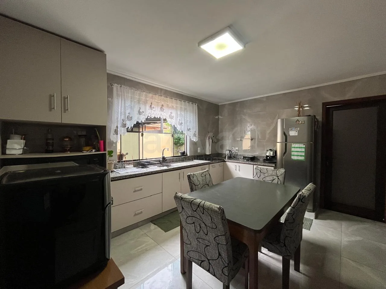 Alugar Casa / Padr&atilde;o em Toledo R$ 3.000,00 - Foto 8